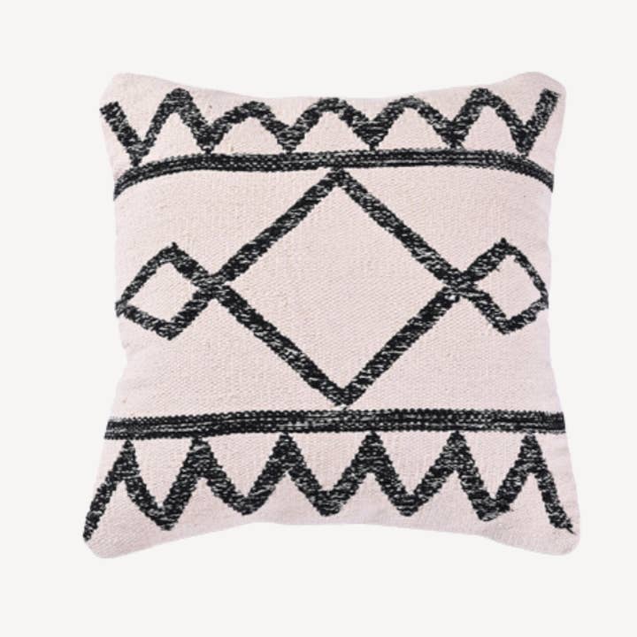 Grädde och svart kuddfodral - Cove för wholesale av River & Ivy