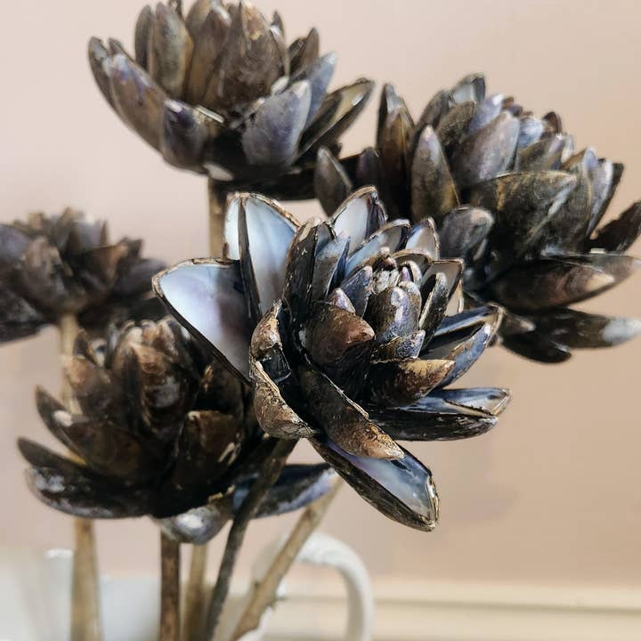 White Tulip Boutique - Vente Fleurs artificielles - Fleurs éternelles en coquilles de moules faites à la main, ensemble de 3