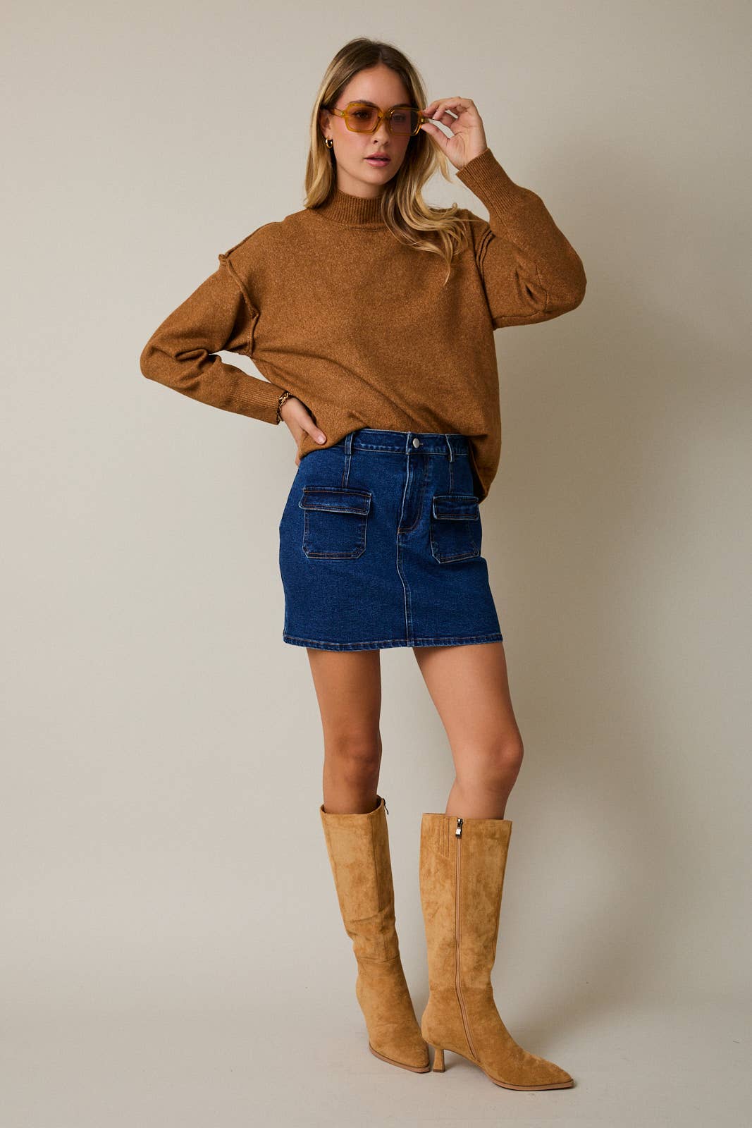 POCKET DETAIL STRETCH DENIM MINI SKIRT for wholesale on Faire3