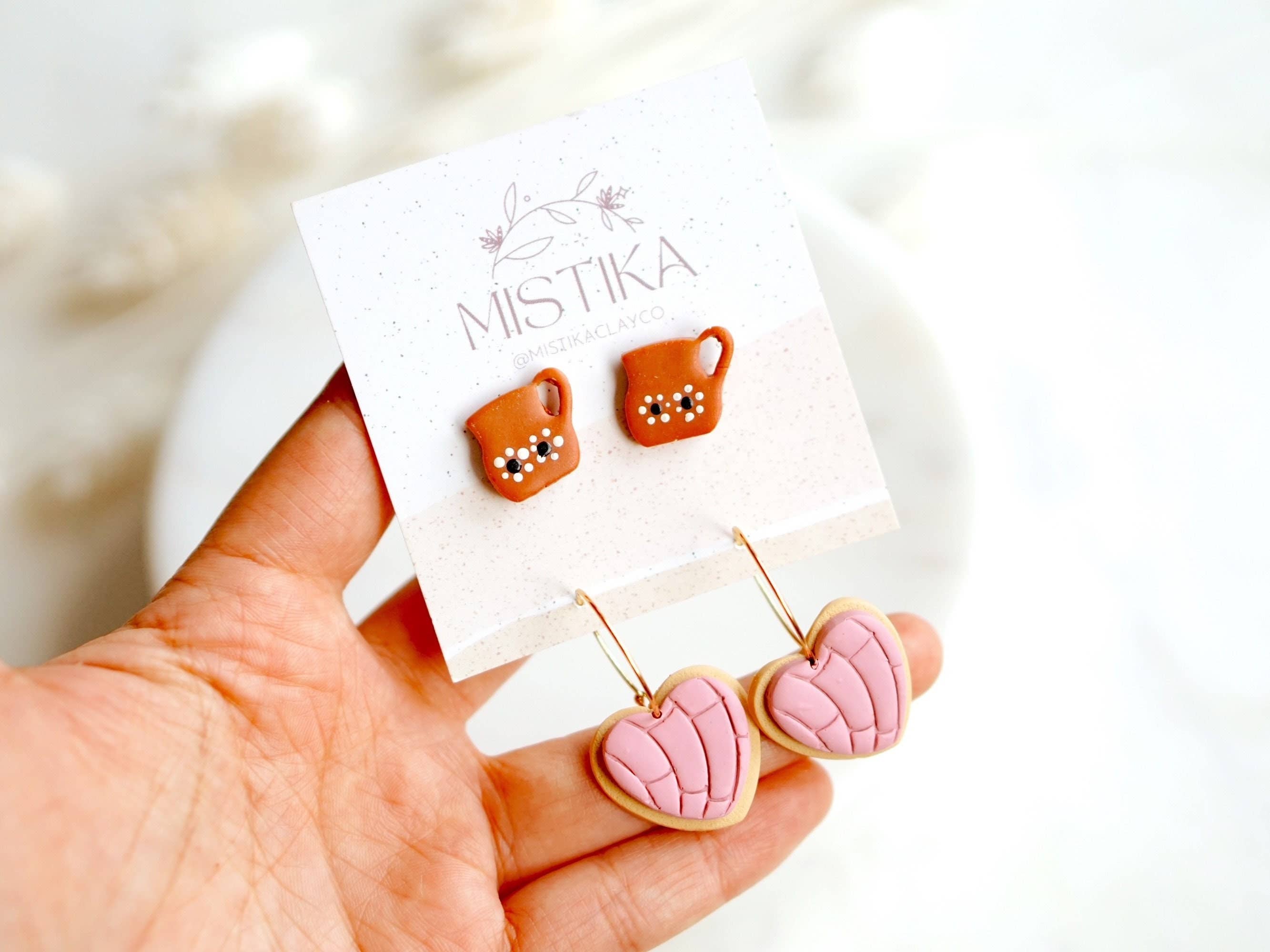 Mistika Studio - Wholesale Jewelry Set - Pan Dulce Stud Set | Clay Earrings | Cafecito Con Conchas1