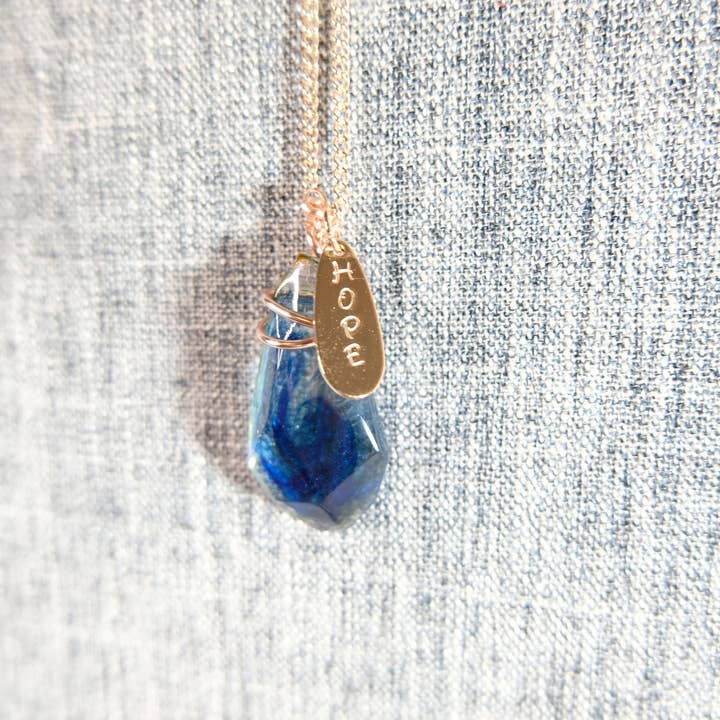 Cristallo Kyber ispirato alla «speranza» di Leia Organa di Force Universe per la vendita all'ingrosso da parte di BlueButterflyBazaar