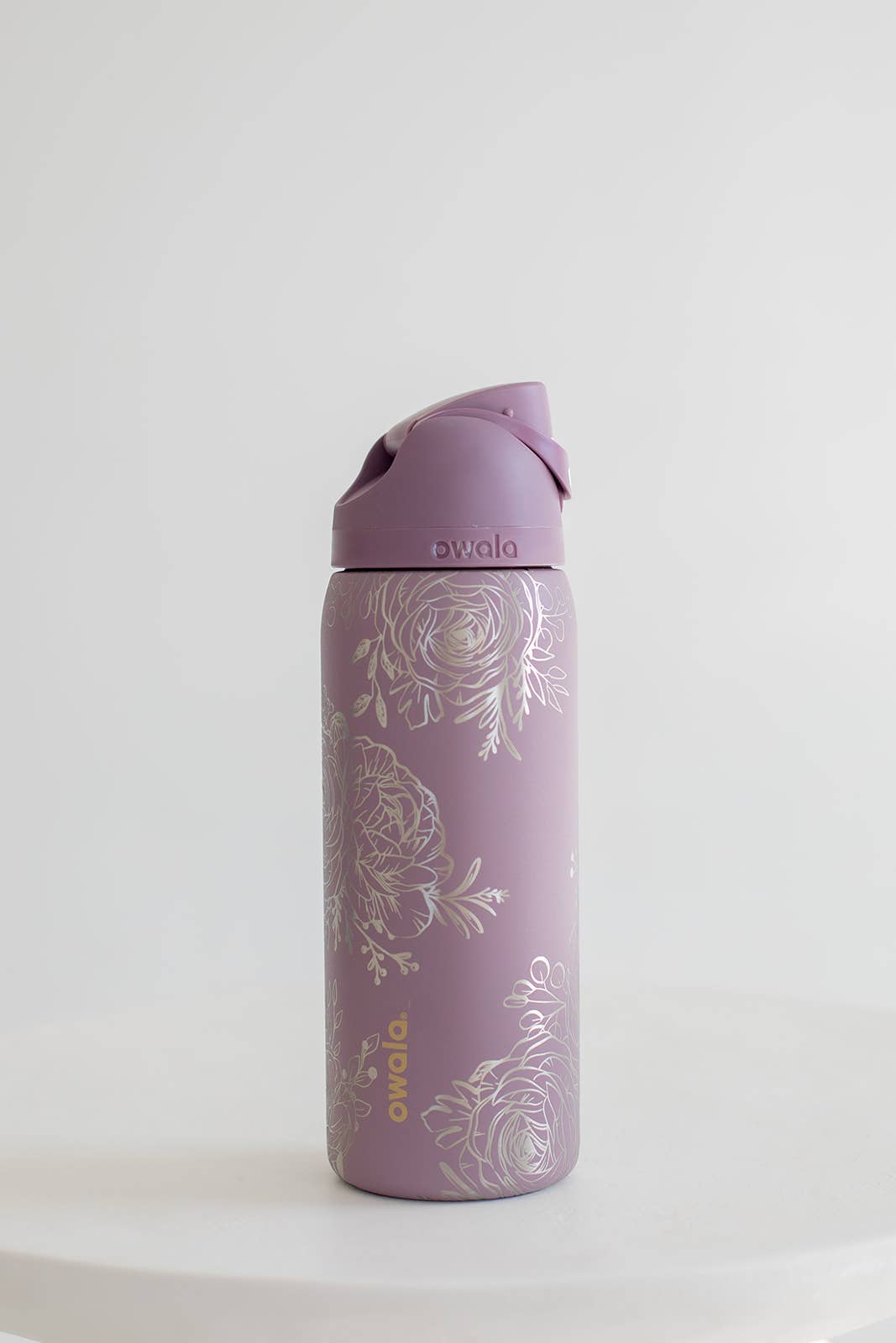 KNOTS + NOOK - Wholesale Insulated Mug/Tumbler - PEONY FLORAL ENGRAVED OWALA FREESIP 32OZ STAINLESS TUMBLER4