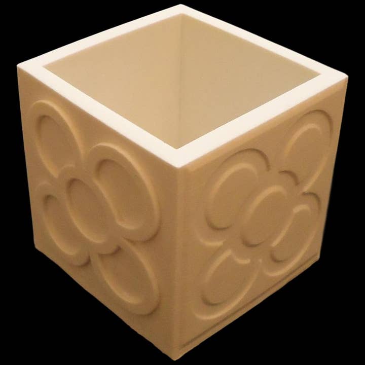 Yumilab - Venta al por mayor Macetas - Maceta Panot de Barcelona6