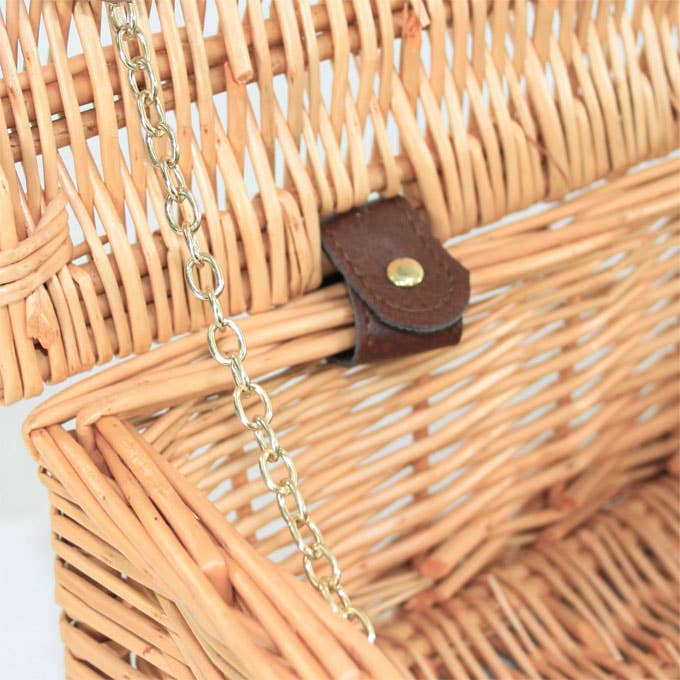 Candi Gifts - Wholesale Basket - 10 x Empty Natural Wicker Hamper Baskets with Lids (12")