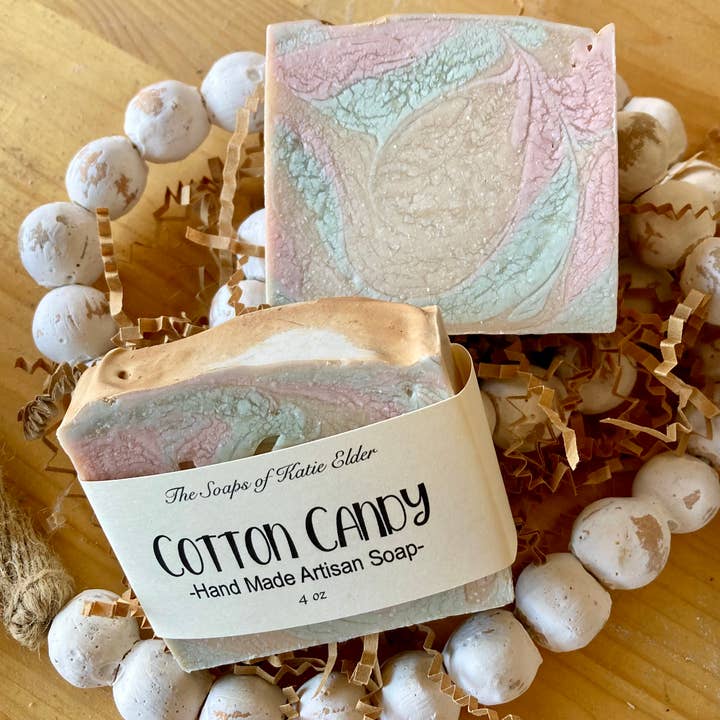 Barre de savon Cotton Candy 4-4,5 oz Savon hydratant doux pour la vente par The Soaps of Katie Elder