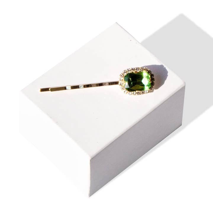 Emerald Pin for wholesale by Accecerises