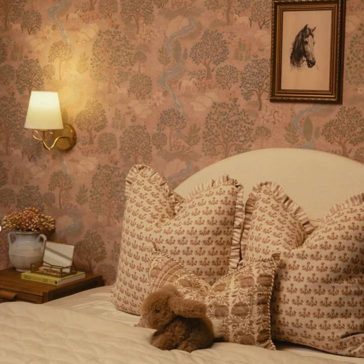 Papel pintado Townsley de Aynsley Ovard x Bloomery Decor para venta al por mayor de Loomwell Home Goods