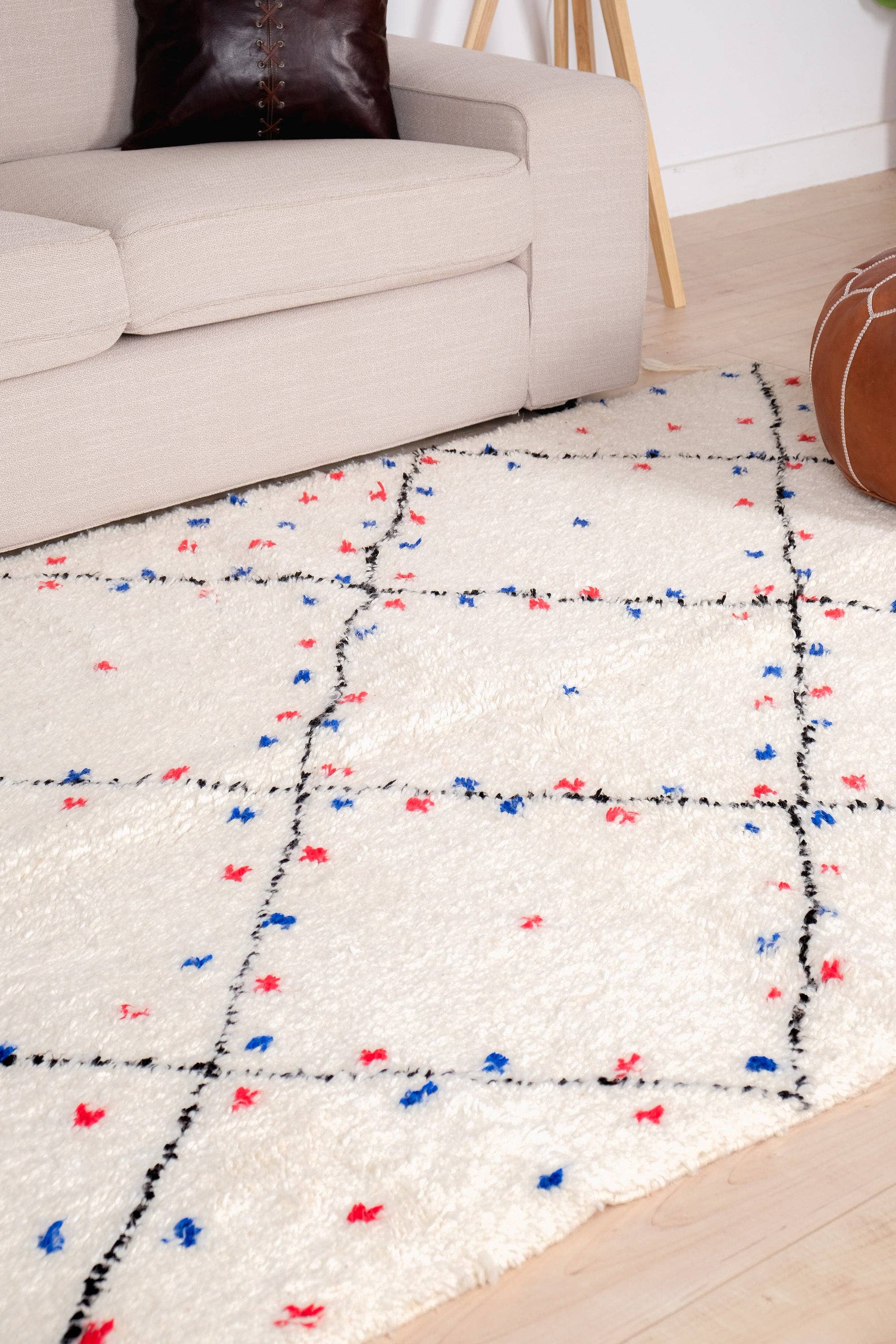 Moroccan Woven Treasures – wholesale Matta – Marockansk vit Shag-matta, Handvävd färgglad matta, Area Rug4