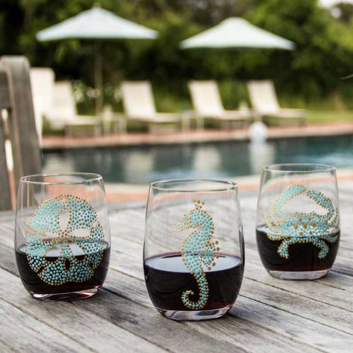 REUVEN Designs - Wholesale Wine Glass - Sea Life Hand Painted Stemless Glasses, Pale Turquoise1