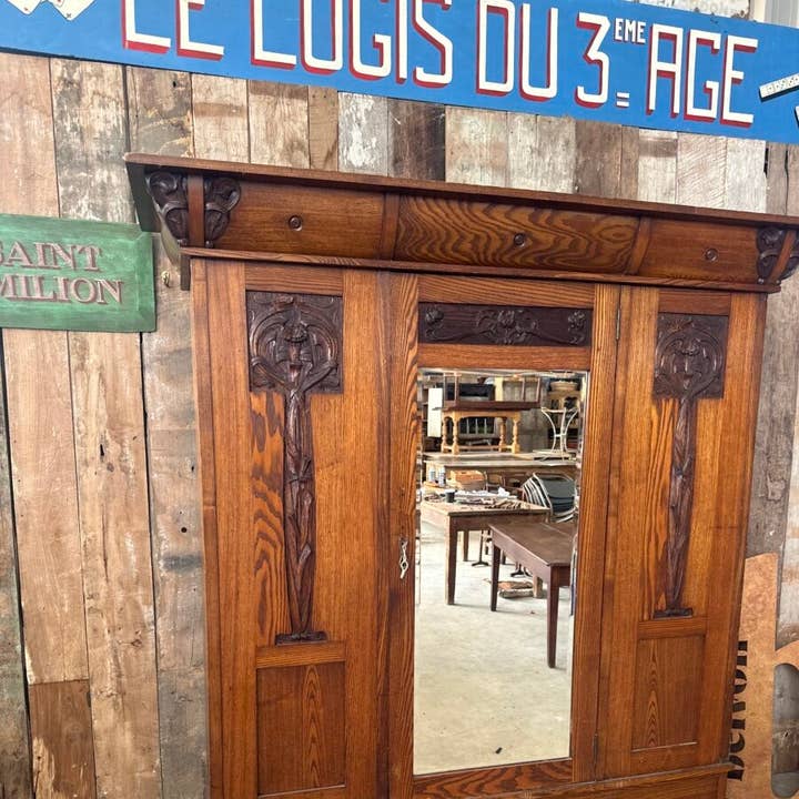 Armario antiguo de fresno estilo Art Nouveau, c. 1910 para venta al por mayor de belvoir