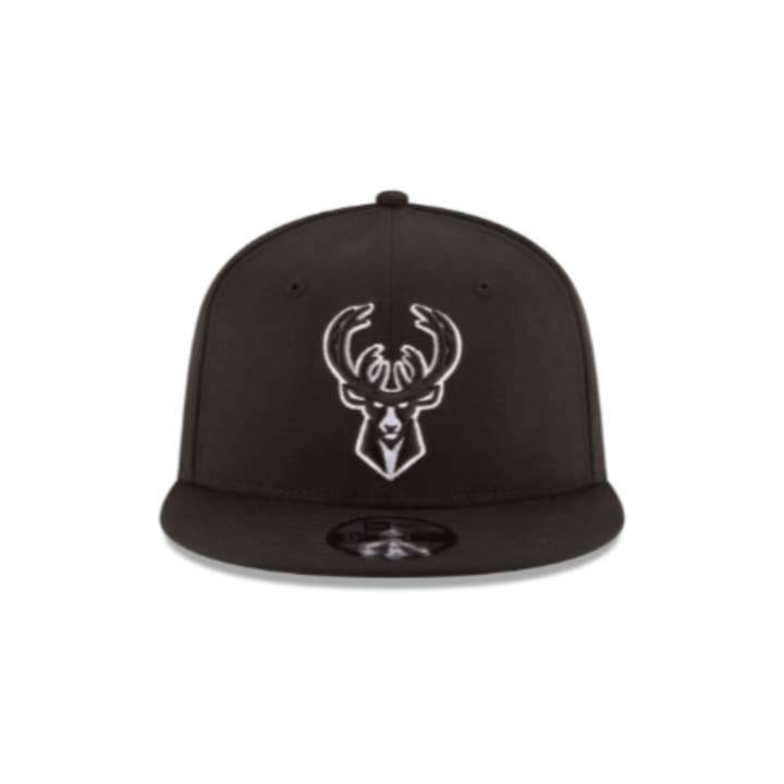 Rat City Skate Shop - Wholesale Flat Brim Cap - Men's - MILWAUKEE BUCKS 9FIFTY NBA NEW ERA BLACK AND WHITE SNAPBACK HAT
