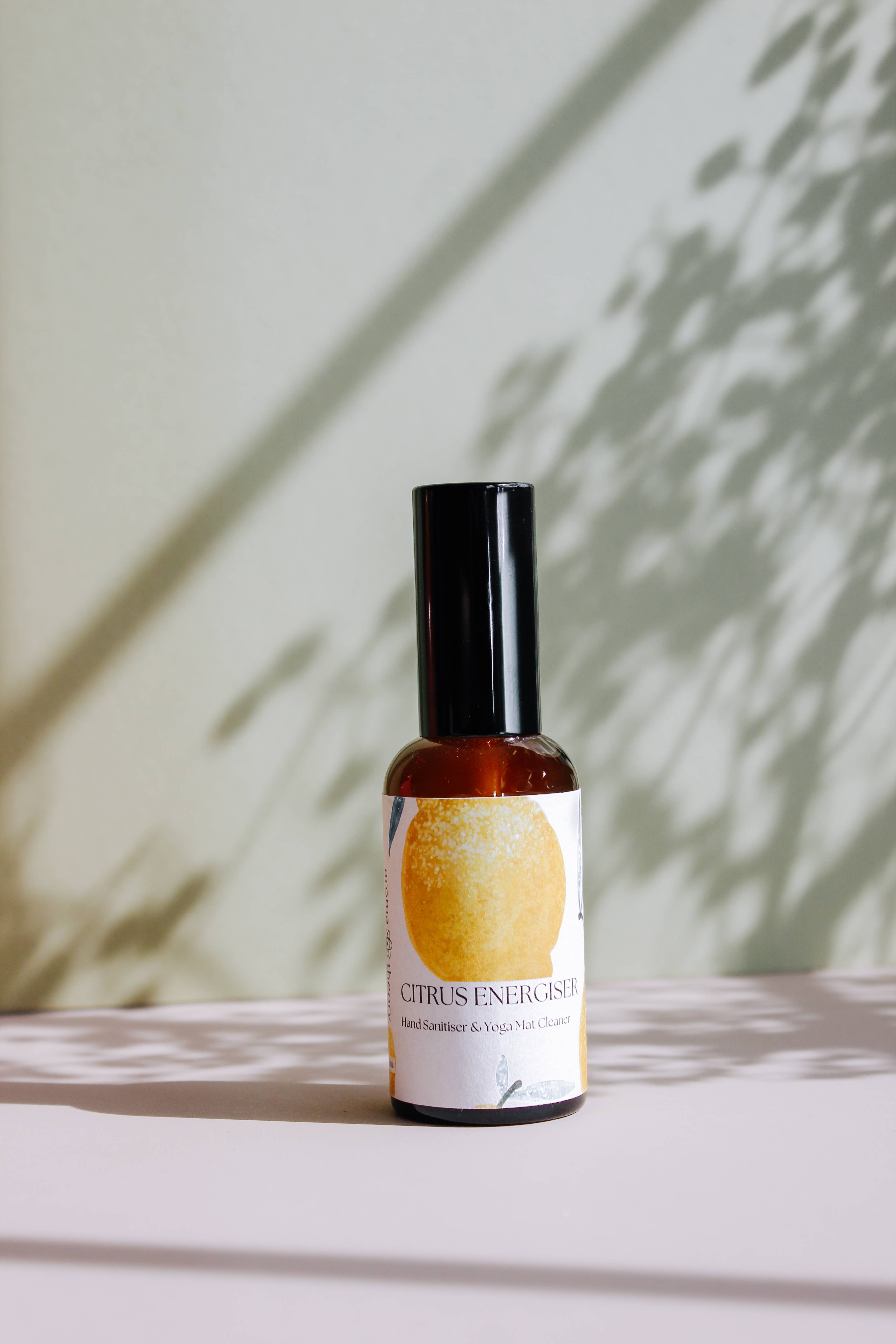 Aroma Theory - Wholesale Yogamatreiniger - Citrus Energiser - Handdesinfecterend Middel & Yogamat Reiniger | 50ml1