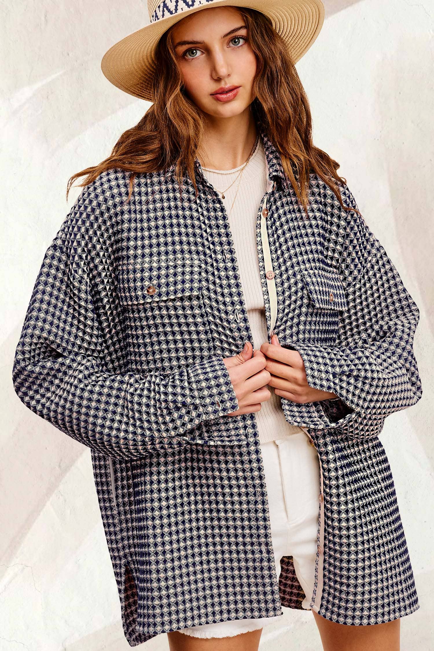 La Miel – Engroshandel Skjortejakke/shacket – til kvinder – La Miel unik waffeltekstureret oversized skjortejakke med knapper32