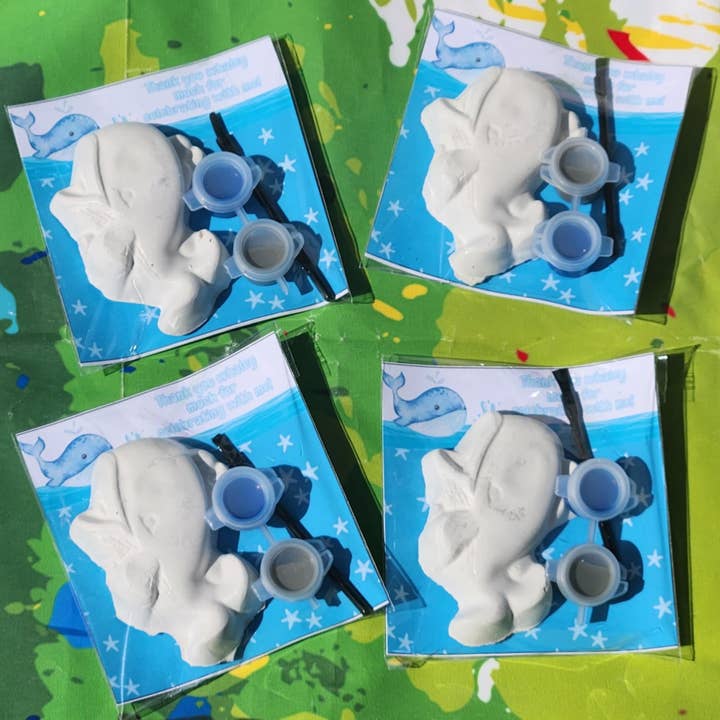 Whale Plaster Paint Kits for Kids | Ocean Party Favor | DIY  for wholesale by Snazzy Crayons