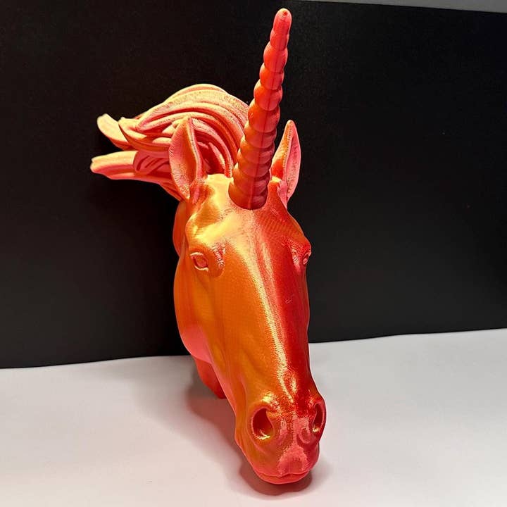 <3 Studio - Vendita all'ingrosso Decorazione da parete 3D - Bambini - Scultura da Parete Testa di Unicorno Fantasiosa per Decorare Incantevolmente la Cameretta dei Bambini