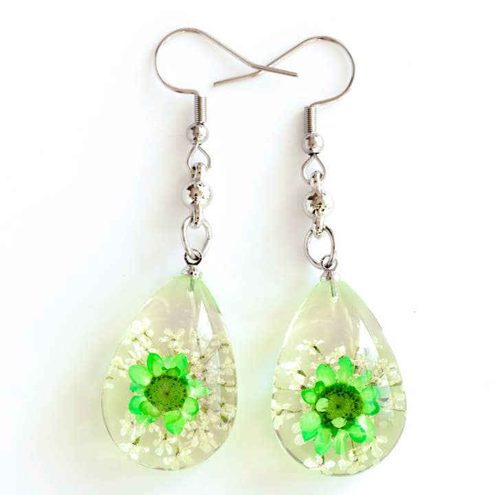 Flower Earrings Green Orb Bea Earrings for wholesale by Hanami Real Flower Jewelry