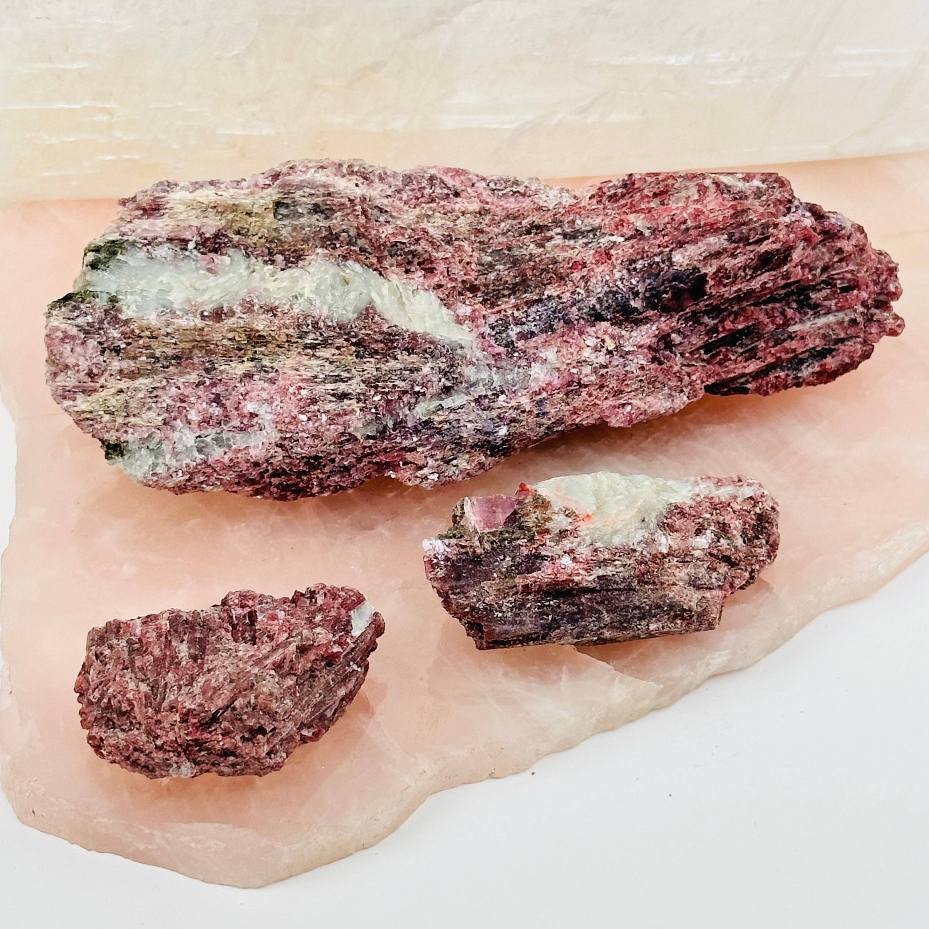Rock Paradise – wholesale Andlig sten/kristall – Rosa turmalin på akvamarinmatris kristall6