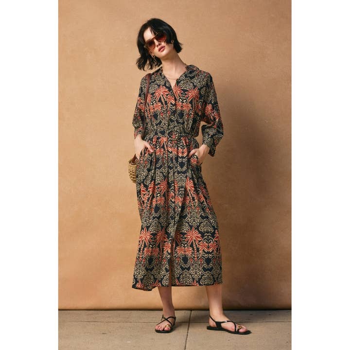 Hibiscus Lane Midikjole med spænde detaljer for engroshandel hos Dress Forum