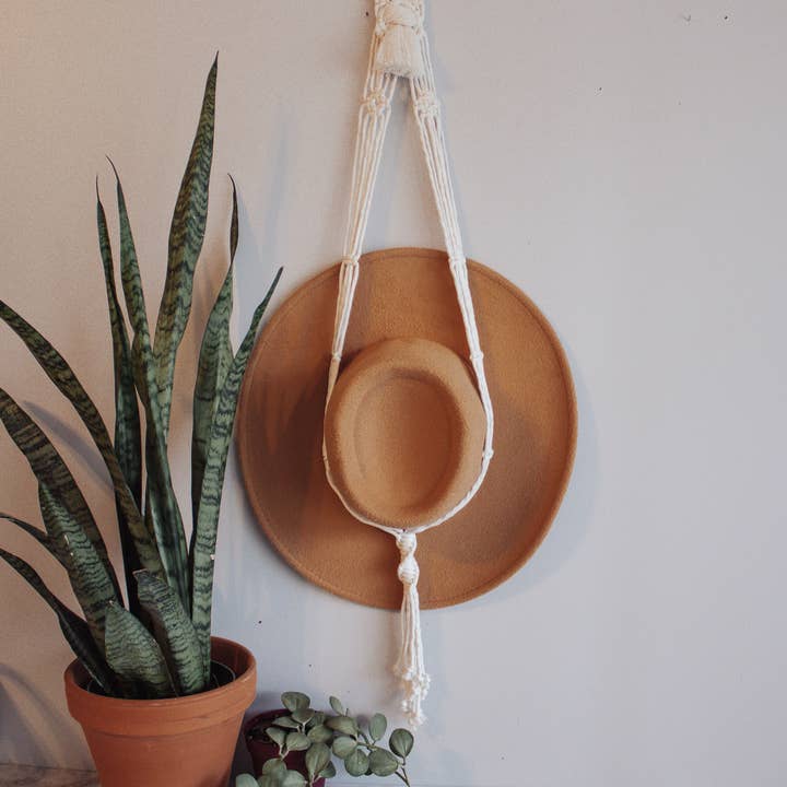 Modern Bo Studio - Wholesale Hat Rack - "Dakota" - Macrame Hat Hanger0