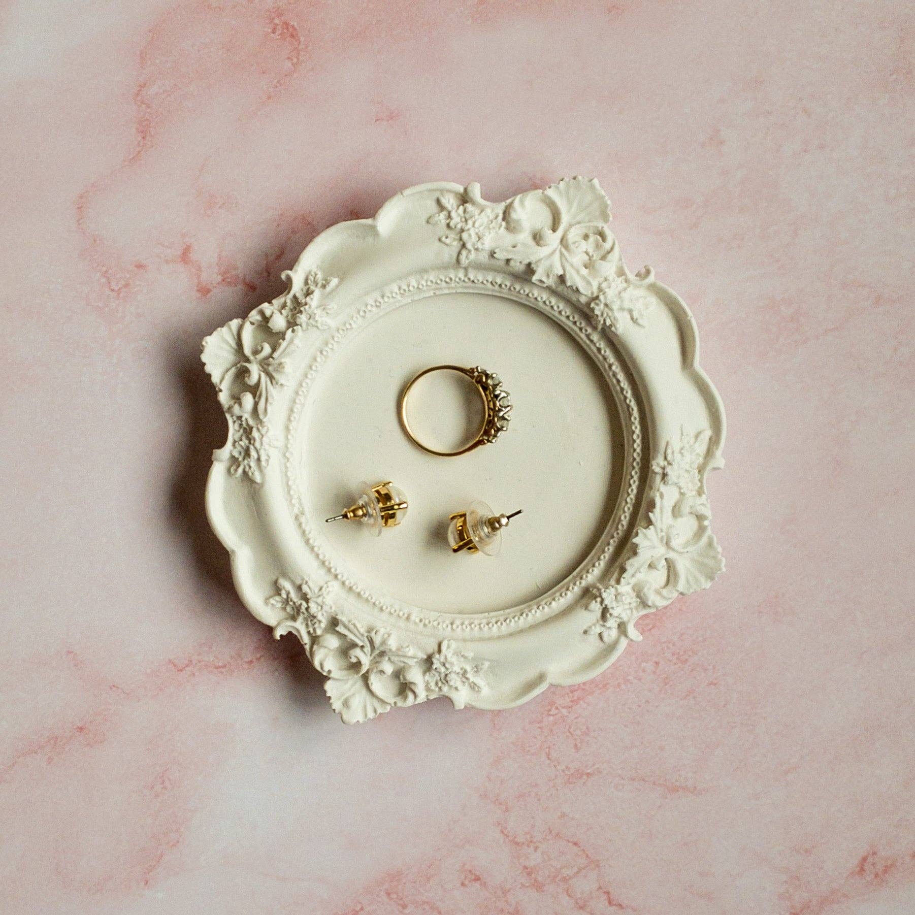 Blanco Vintage Trinket Dish | Coquette Jewelry Tray for wholesale on Faire