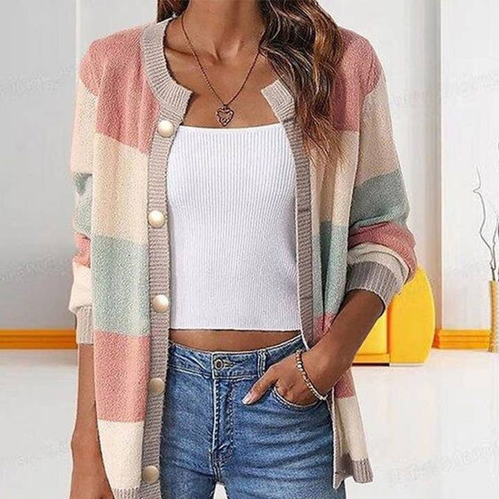 PULL CARDIGAN BOUTONNÉ À BLOCS DE COULEURS ÉLÉGANT pour la vente par Lily Clothing