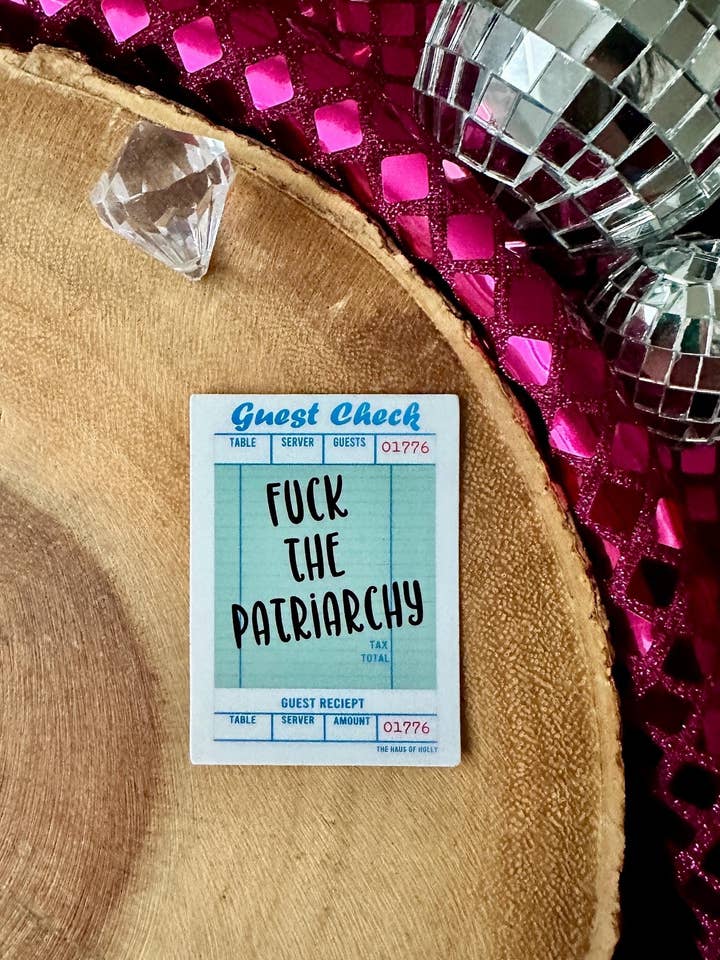 ADESIVO FOTTI IL PATRIARCATO per la vendita all'ingrosso da parte di The Haus of Holly