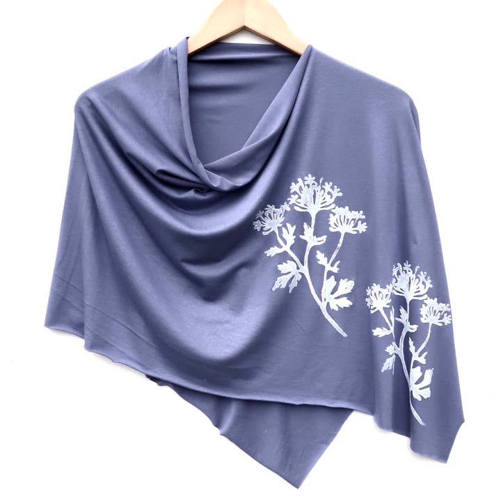 Windsparrow Studio - Vente Poncho – femme - Poncho léger - Persil (encre blanche)1