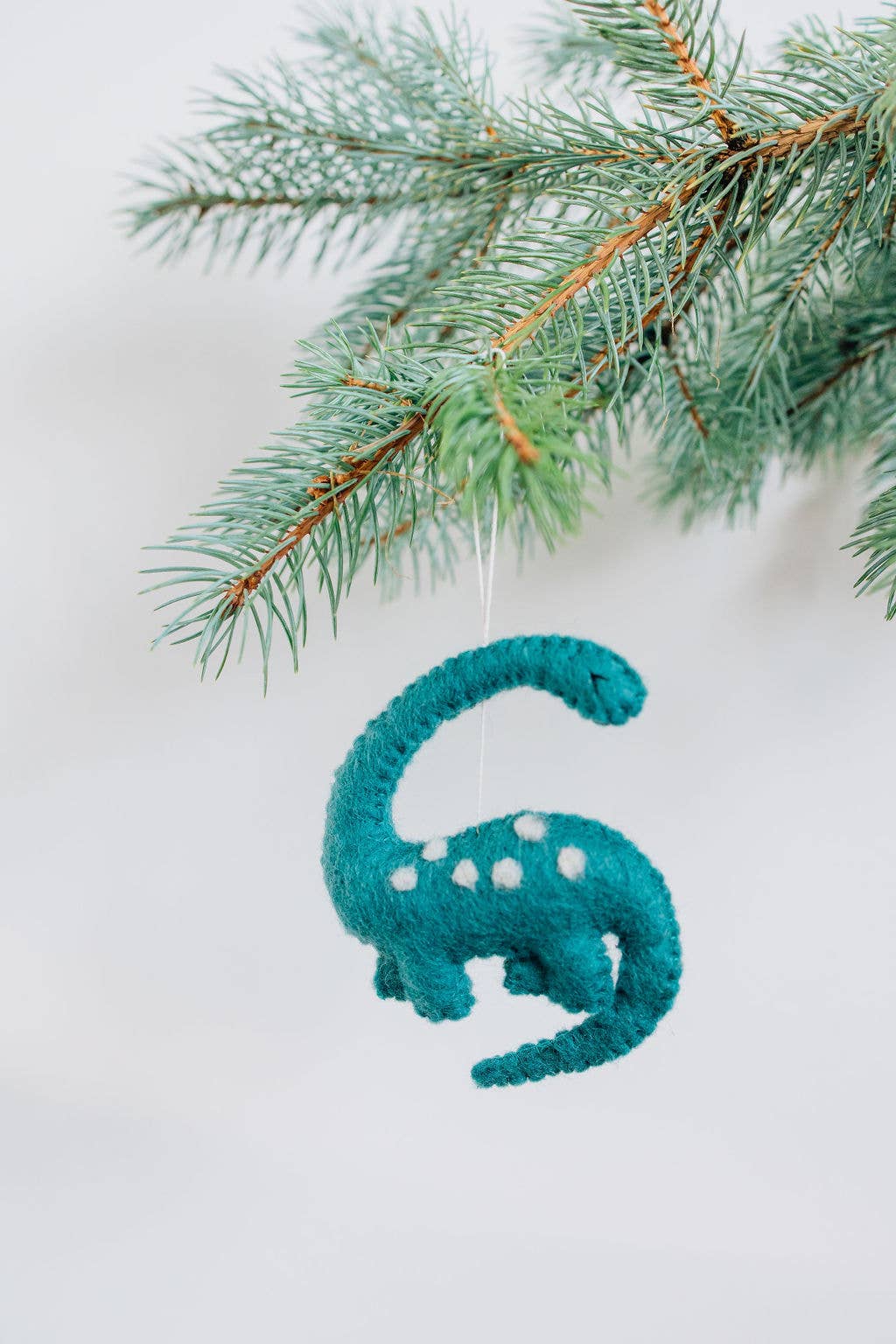 Nivas - Wholesale Ornament - Christmas Dinosaur Felt Ornament (Brontosaurus)2