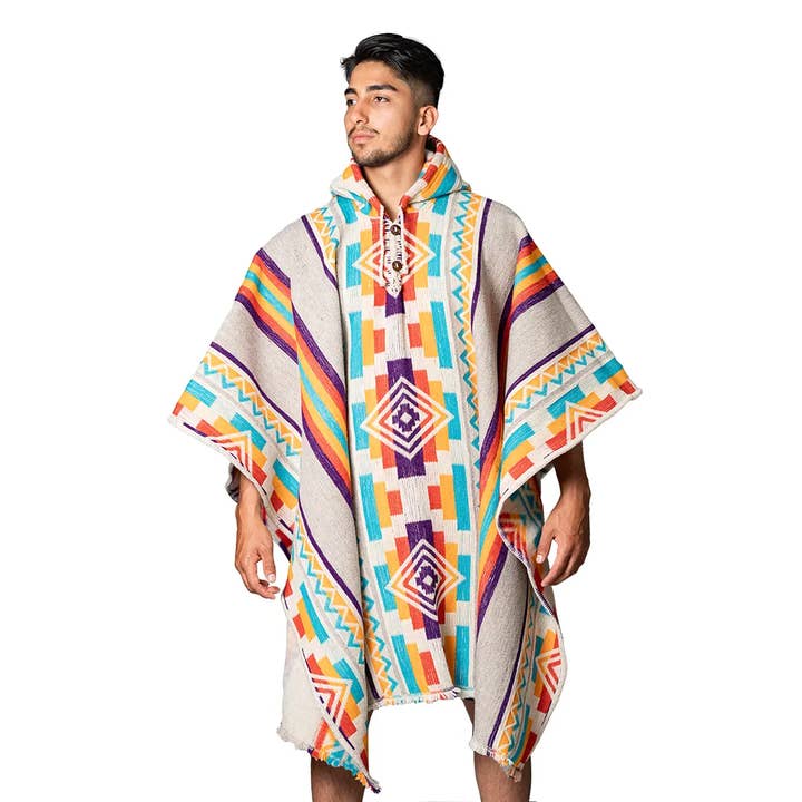 Poncho Ultra Spesso Azteco in Alpaca con Cappuccio Fatto a Mano all'Ingrosso per la vendita all'ingrosso da parte di EcuadorStores