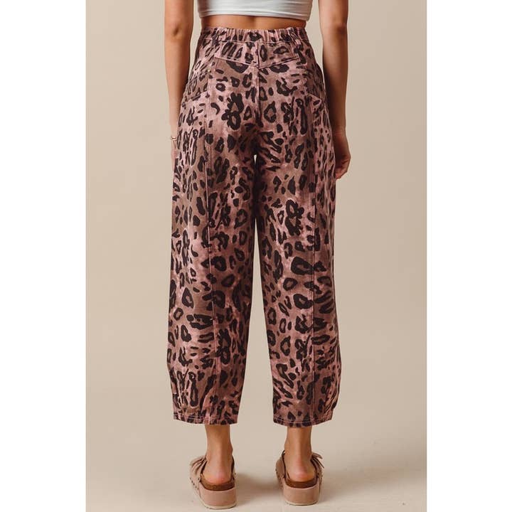 IVE - Wholesale Pants - Women's - VINTAGE WASHED LEOPARD MID PANTS
