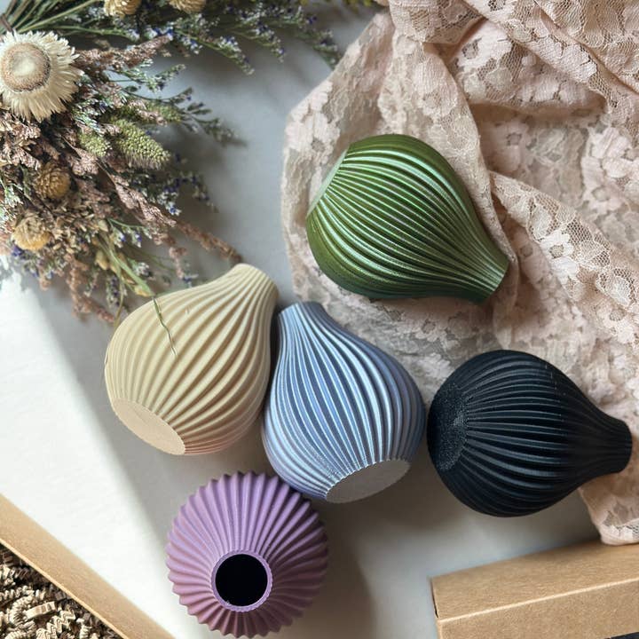 The Gardeners Wife - Wholesale Vase - Bouquet in a Box — Dried Floral Bouquet + Vase Gift Set 20