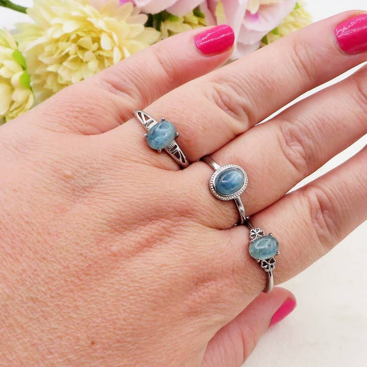 WATER NILAMANI ~ Anello regolabile in CIANITE verde - blu for wholesale on Faire5