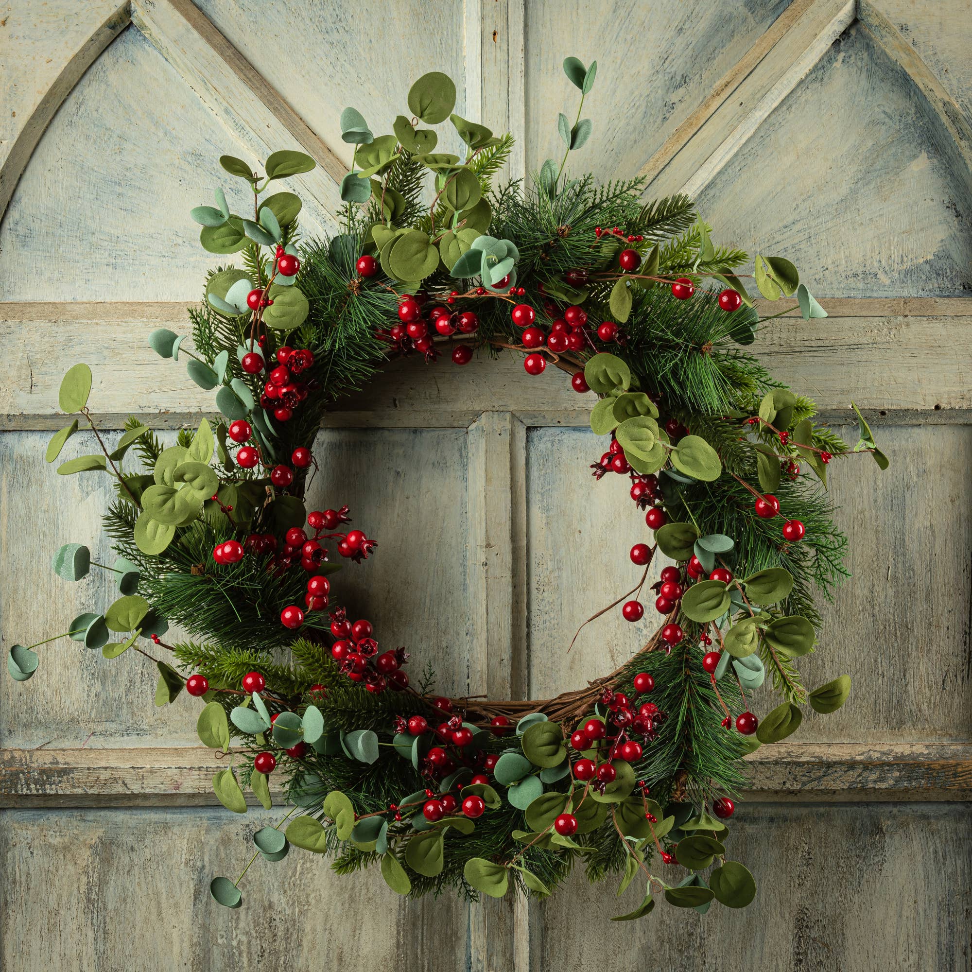 KMI International Corp. – wholesale Wreath – Pine & Eucalyptus Wreath with Red Berries – 22" Dia, 10" Rim1
