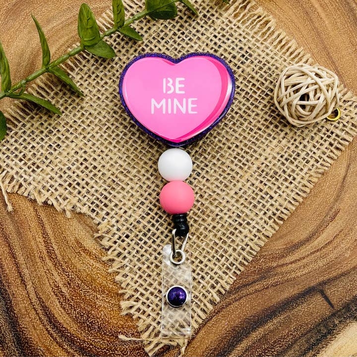 Bobina de insignia con purpurina de corazón dulce para venta al por mayor de Velaris Wood and Vinyl