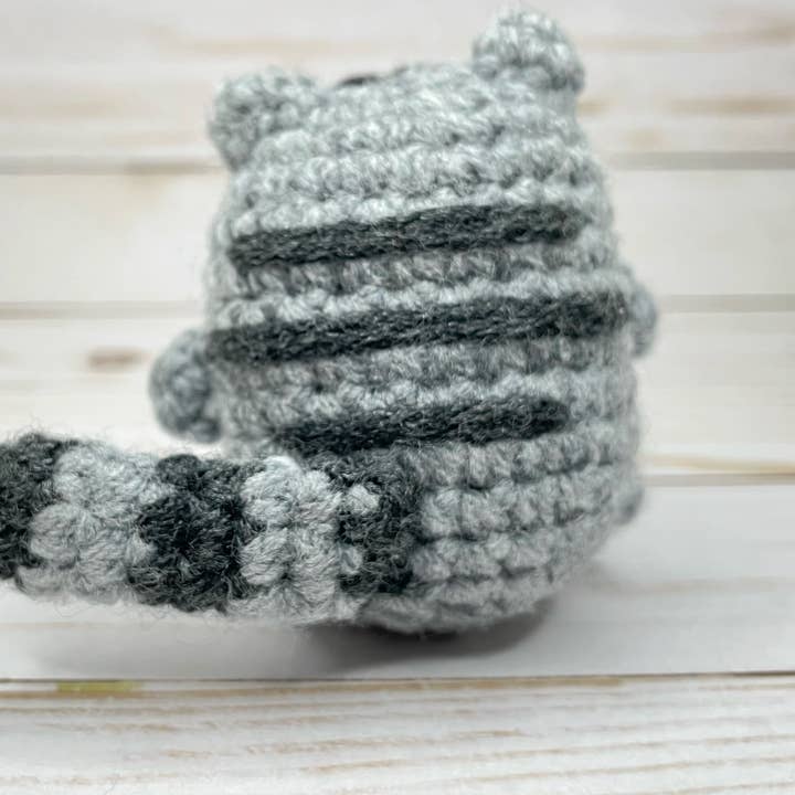 Anh2 LTD - Vendita all'ingrosso Peluche - Bambini e neonati - Mini gatto all'uncinetto, gatto Amigurumi, animali di peluche fatti a mano
