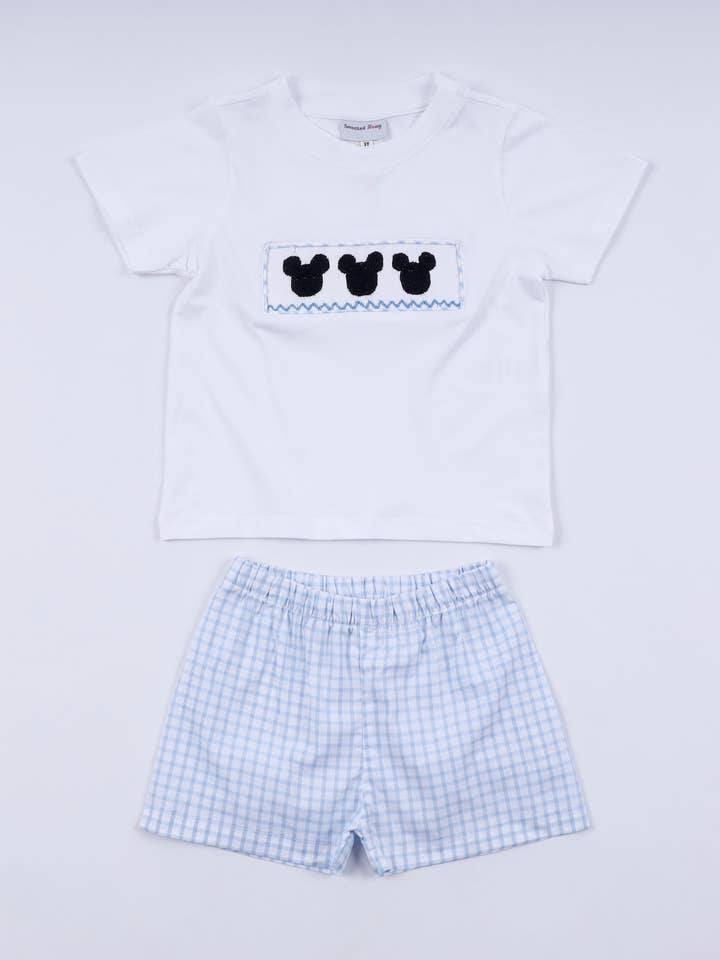 Ensemble de shorts en vichy bleu à smocks faits main pour la vente par Aspen Rain Boutique