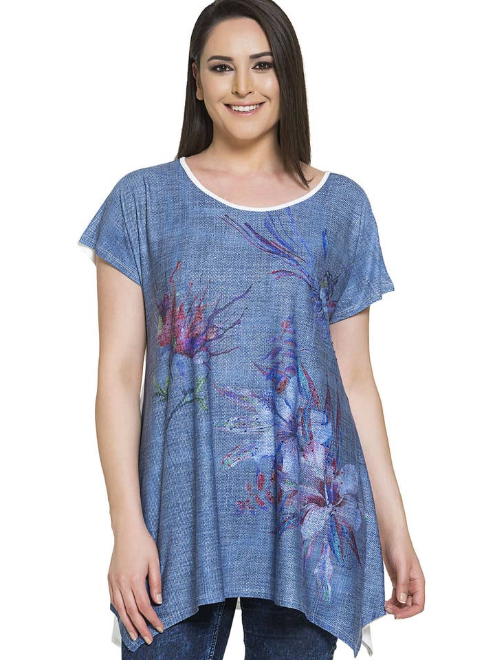 Oogverblindende spijkertuniek voor wholesale door Tops & Plus