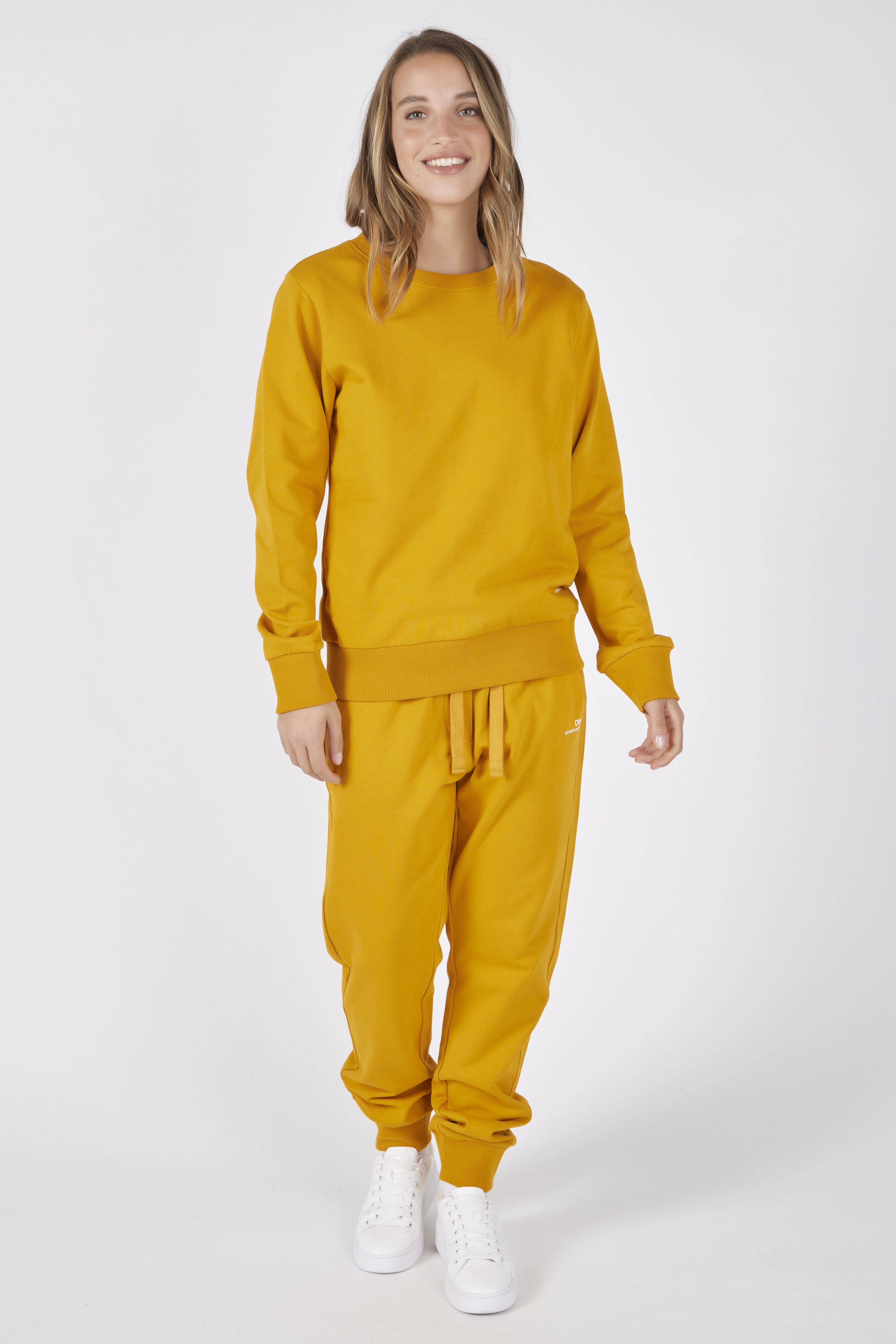 OWN OFF WITH NATURE - Wholesale Lounge Set - Women's - Crewneck Fleece Sweatshirt Set + Fleece Joggers4