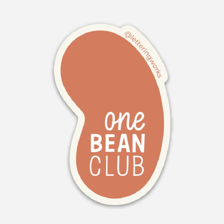 Un autocollant en vinyle de haricot club pour la vente par Lettering Works