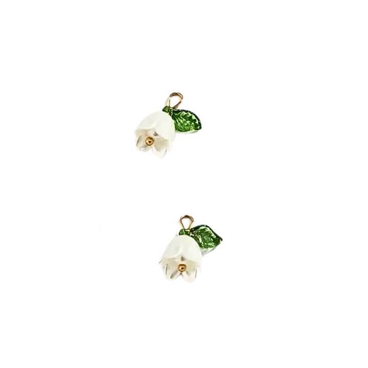 White Daisy | Charm for wholesale by Coco Luna Collection