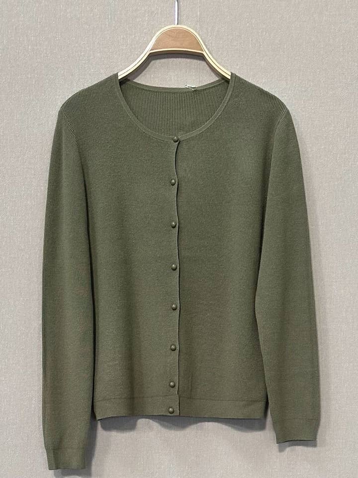 BASIC SWEATER for wholesale by SWEET MAGIC MODA Y COMPLEMENTOS