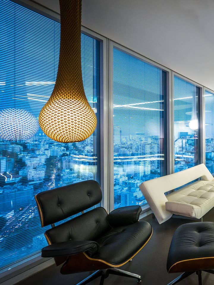 Strikket Faldet - Medium for engroshandel hos DM + PARTNERS