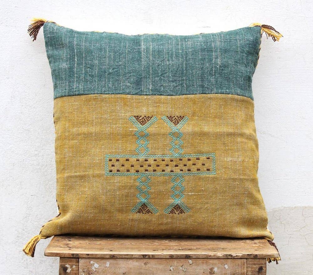 Betty Botanica - Wholesale Throw Pillow Cover - Contrast Linen Cushion Cover 50cm x 50cm1