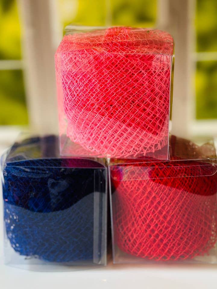Exfoliating African Net Sponge for wholesale by Roses Natural