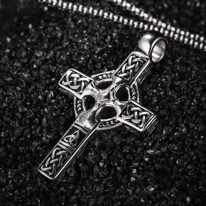 Coppertist.wu - Wholesale Pendant/Charm Necklace - Celtic Knot Cross Pendant5