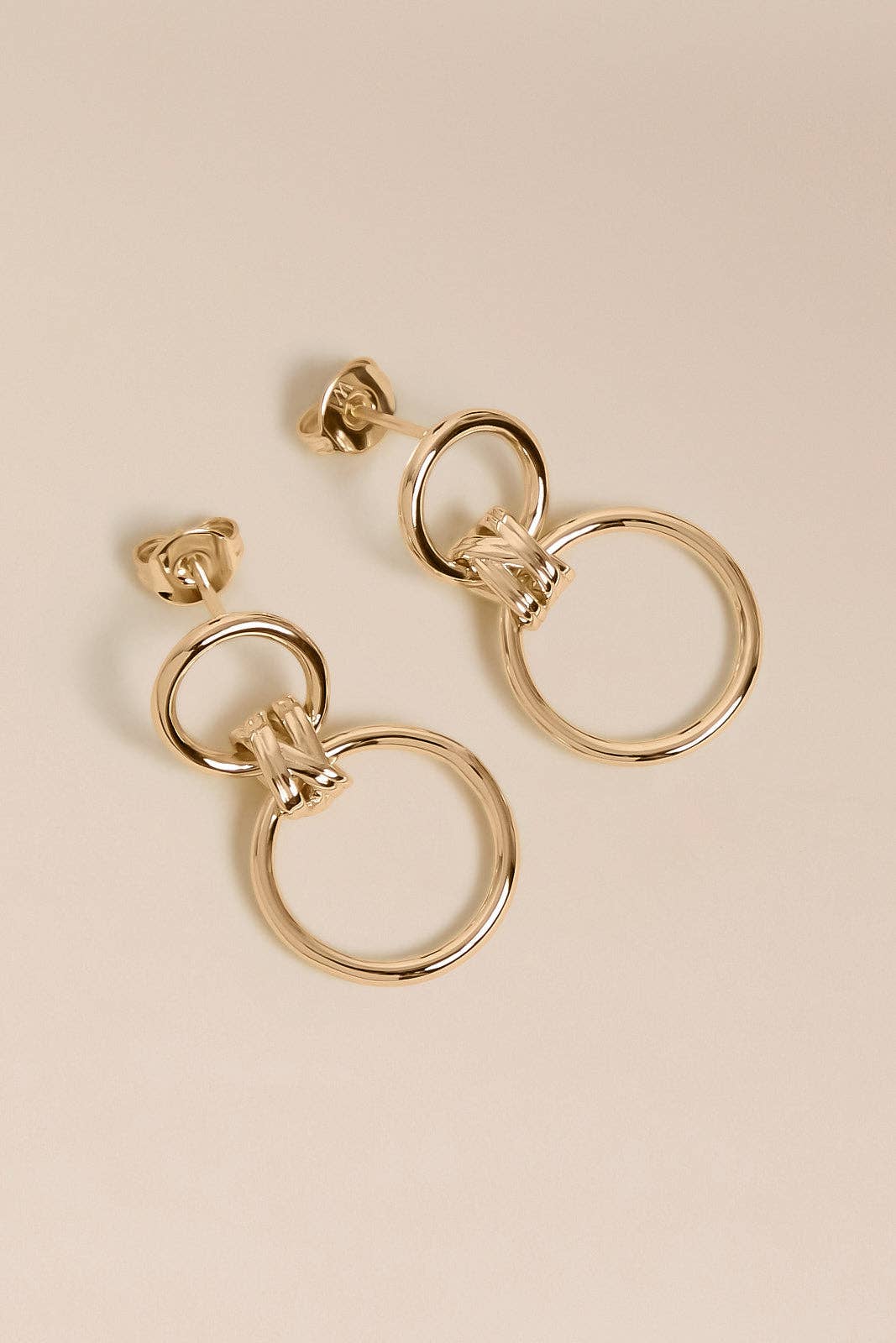 Waekura - Wholesale Dangle Earrings - Isolated Earrings