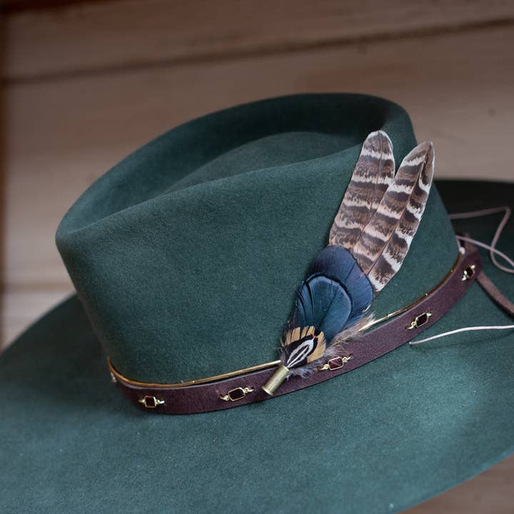 Crossbow Leather - Wholesale Hat Accessory - Women's - MAGNET HAT FEATHERS4