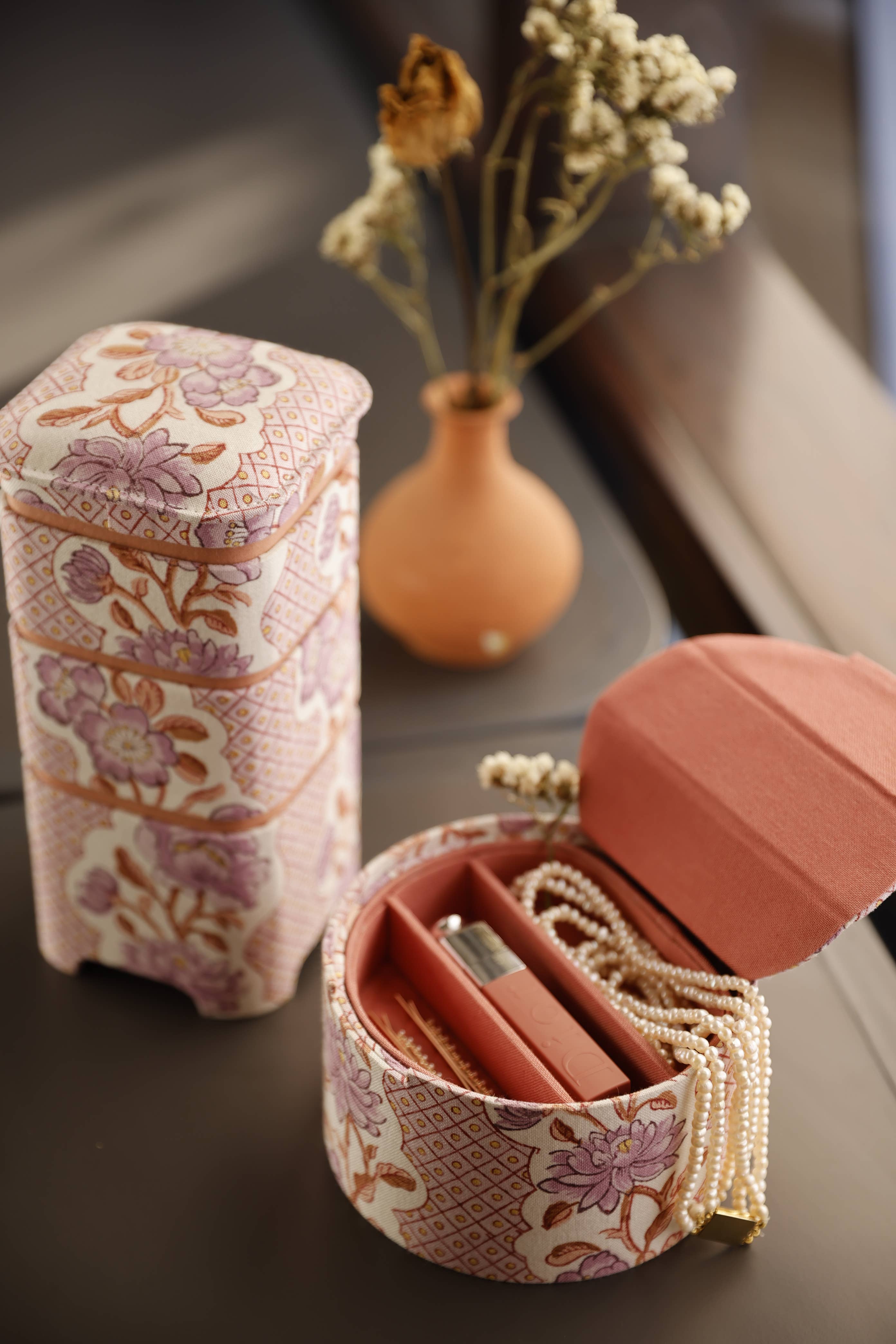 Craft Boat - Wholesale Desk Organizer - ROUND KEEPSAKE JEWELLERY BOX - LAVENDER3