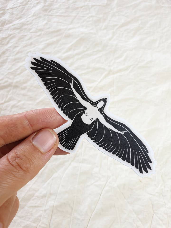 Adesivo Dea che Si Eleva - Coraggio, Femminilità, Linoleum Intagliato per la vendita all'ingrosso da parte di art.from.ilkas.heart