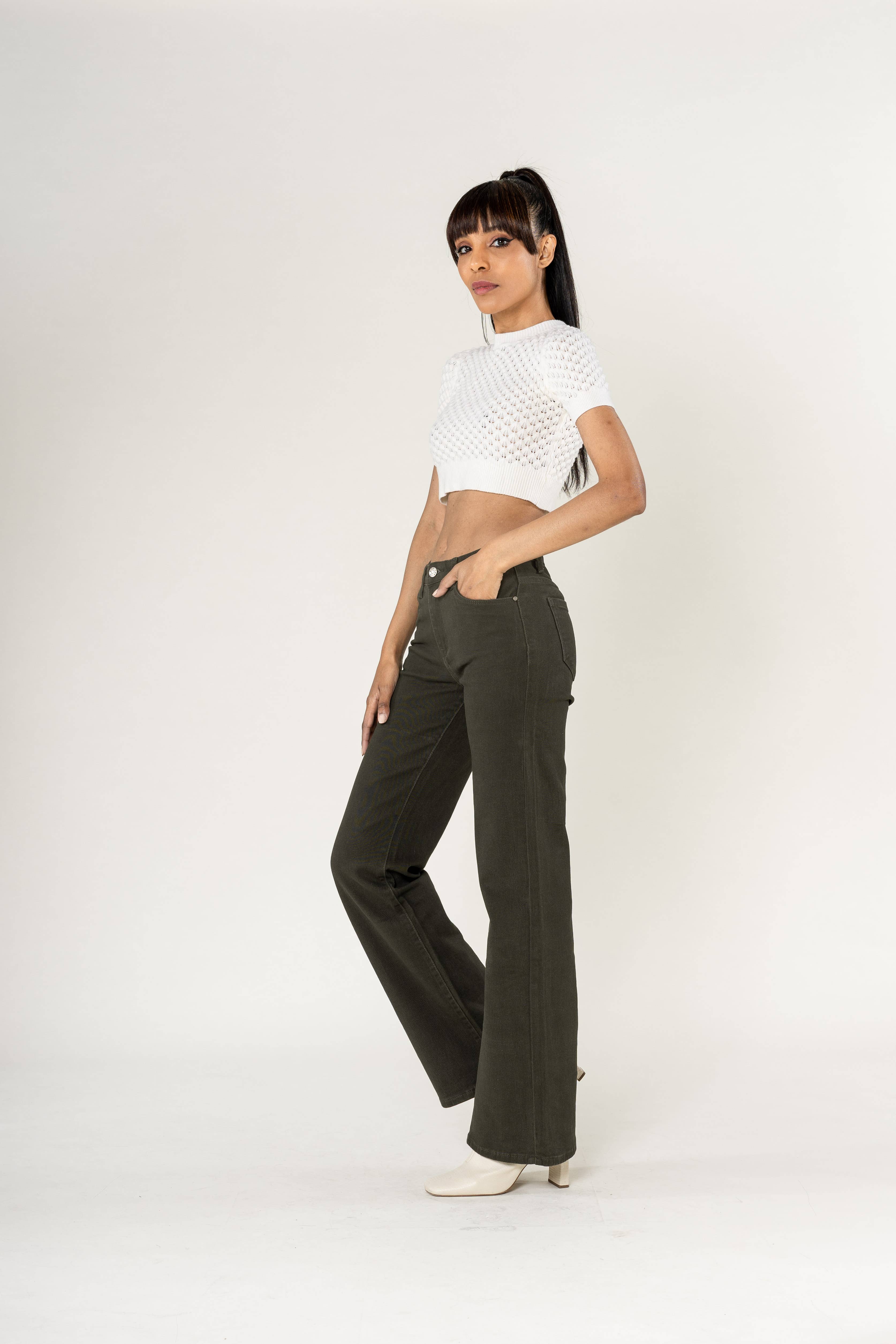 Nina Carter - Vendita all'ingrosso Jeans - Donna - Jeans a vita alta a zampa con tessuto elasticizzato P08023